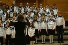 eneklo_ifjusag_2013_aprilis_10_14ora_145