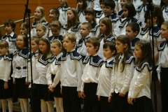 eneklo_ifjusag_2013_aprilis_10_14ora_146