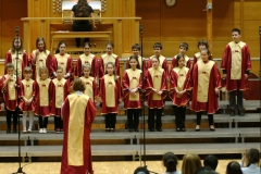 eneklo_ifjusag_2013_aprilis_10_14ora_15