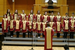 eneklo_ifjusag_2013_aprilis_10_14ora_16