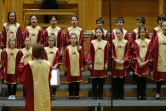 eneklo_ifjusag_2013_aprilis_10_14ora_18