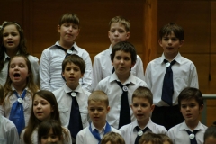 eneklo_ifjusag_2013_aprilis_10_14ora_182