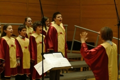 eneklo_ifjusag_2013_aprilis_10_14ora_26