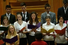 eneklo_ifjusag_2013_aprilis_10_16ora_148
