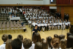 eneklo_ifjusag_2013_aprilis_10_16ora_18