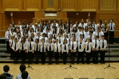 eneklo_ifjusag_2013_aprilis_10_16ora_2