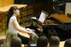 eneklo_ifjusag_2013_aprilis_10_16ora_29
