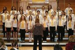 eneklo_ifjusag_2013_aprilis_9_116