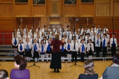 eneklo_ifjusag_2013_aprilis_9_13