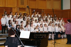 eneklo_ifjusag_2013_aprilis_9_160
