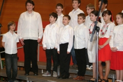 eneklo_ifjusag_2013_aprilis_9_67