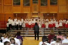 eneklo_ifjusag_2013_aprilis_9_71