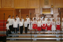 eneklo_ifjusag_2013_aprilis_9_75
